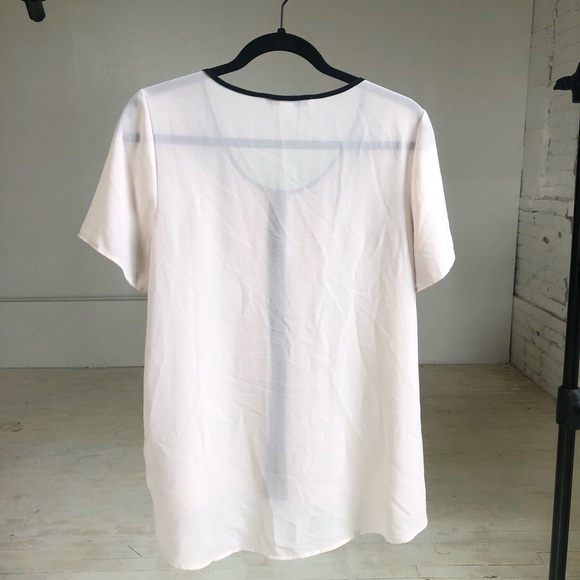 Forever 21 Vintage inspired Peter Pan blouse - Picture 3 of 3